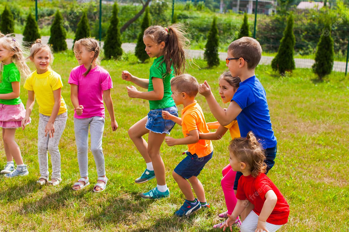 Guarderia y Zona Infantil mientras bailas